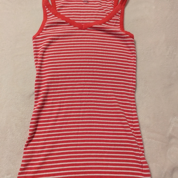 Gap Women's Tank Top - Picture 8 of 11